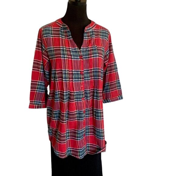 Cotton Flannel Shirt in Red Plaid by CW Classics - Picture 4 of 8